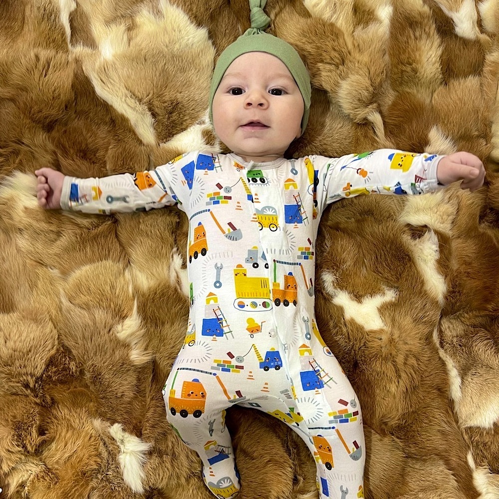 Magnetic Me newborn footie